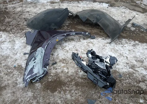 2021 Buick Encore Gx Awd Essence z USA, uszkodzony, nr VIN KL4MMGSL5MB052458